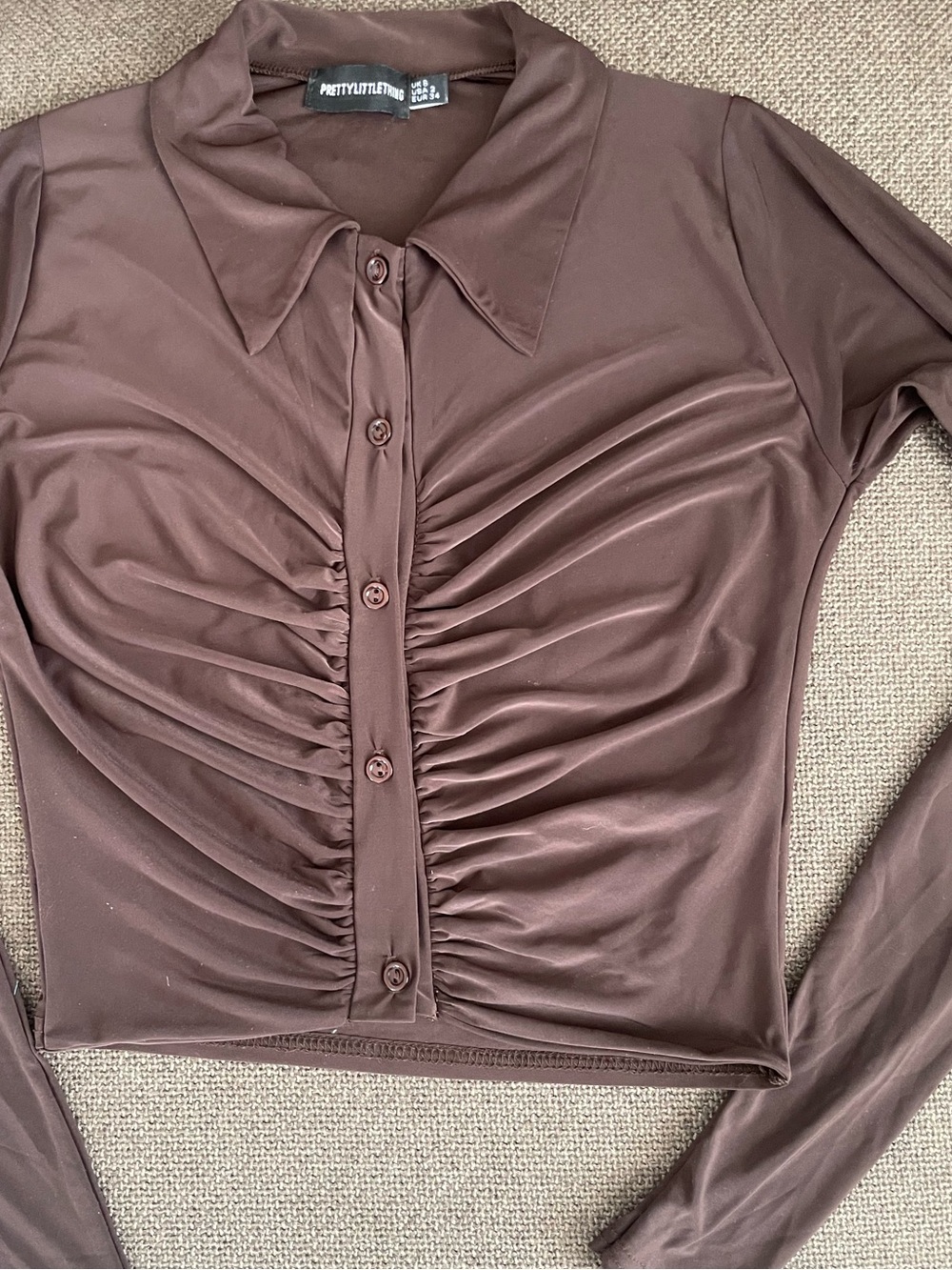PrettyLittleThing Chocolate Brown Ruched Button-Front Long Sleeve Top